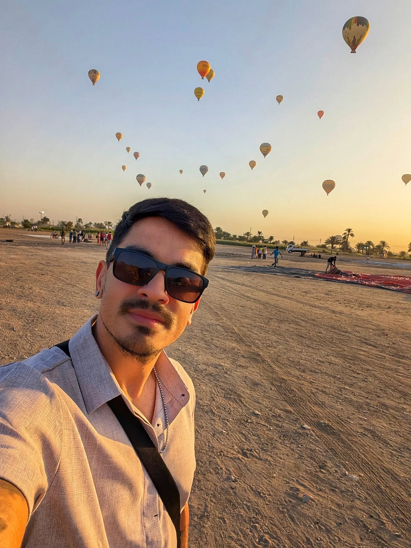 Voar de balão no Egito ✅ 🇪🇬🎈

#egypt #luxor #hotairballoons